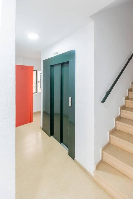 Downtown Flat With 46 Sqm Private Rooftop Terrace 马拉加 外观 照片