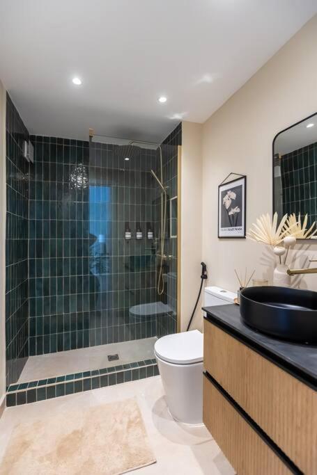 Downtown Flat With 46 Sqm Private Rooftop Terrace 马拉加 外观 照片
